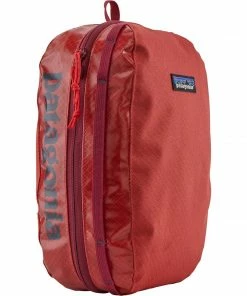 Patagonia Black Hole Cube - Medium 23 Patagonia Black Hole Cube - Medium