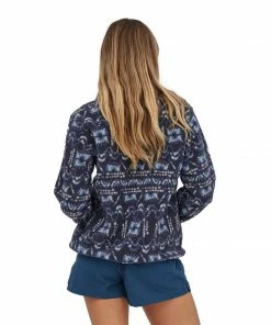 Patagonia Women's Lightweight Synchilla Snap-T Pullover