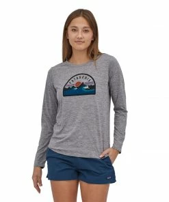 Patagonia Women's Long-Sleeved Capilene Cool Daily Graphic Shirt