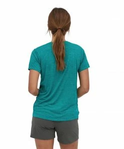 Patagonia Women's Capilene Cool Daily Graphic Shirt 36 Patagonia Women's Capilene Cool Daily Graphic Shirt