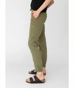 DU/ER Women's Live Lite Jogger