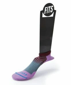 FITS Women's Light Runner Tri-Stripe Low Socks