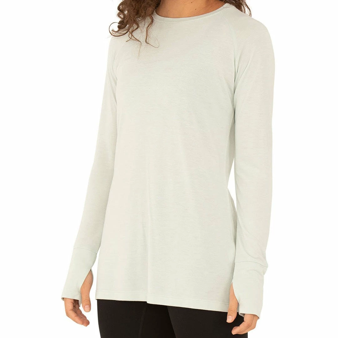 Free Fly Women's Bamboo Weekender Long Sleeve 13 Free Fly Women's Bamboo Weekender Long Sleeve