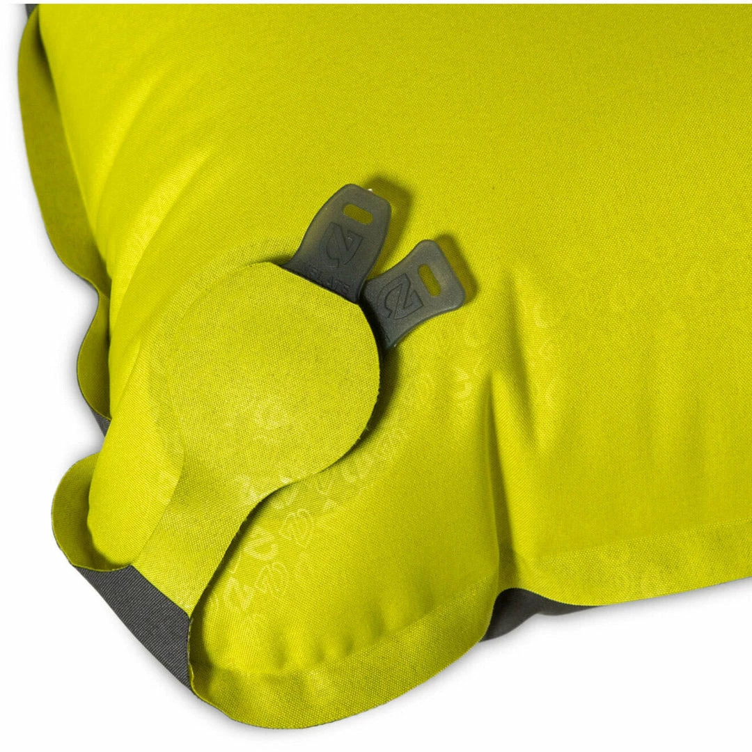 NEMO Equipment Camp & Hike Astro Ultralight Sleeping Pad - Regular 9 NEMO Equipment Camp & Hike Astro Ultralight Sleeping Pad - Regular