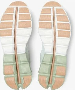 On Running Women's Cloudflow 44 On Running Women's Cloudflow