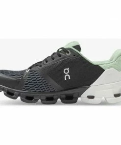 On Running Women's Cloudflyer