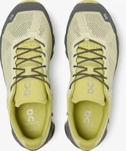 On Running Men's Cloudventure 40 On Running Men's Cloudventure