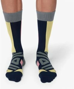 On Running Men's High Sock 11 On Running Men's High Sock