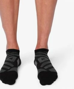 On Running Men's Low Sock 12 On Running Men's Low Sock